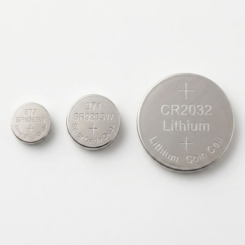 SR626SW, SR920SW and CR2032 watch batteries side by side showing size comparison